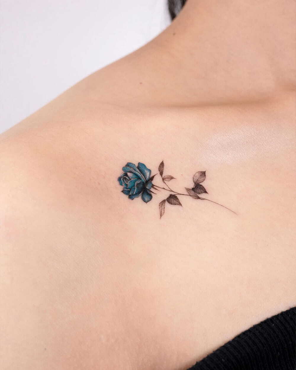 30 Small Tattoo Ideas: Tiny Art With Big Impact images 1