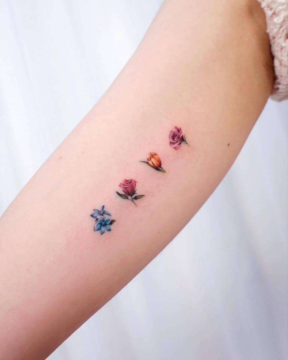 30 Small Tattoo Ideas: Tiny Art With Big Impact images 18