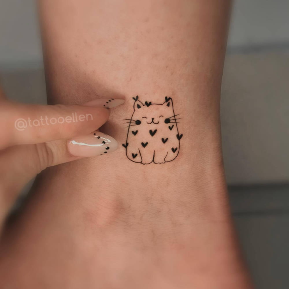 30 Small Tattoo Ideas: Tiny Art With Big Impact images 19