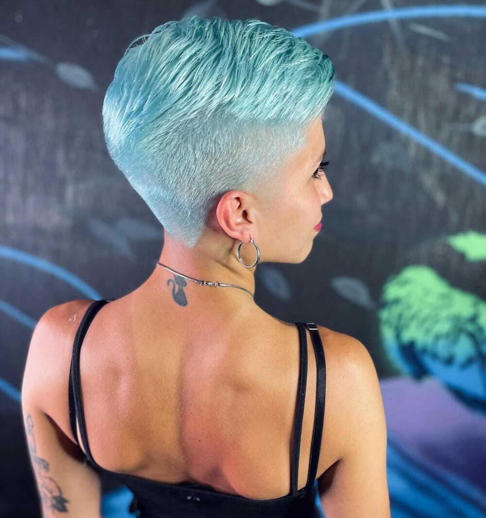 Short Haircuts: Transform Your Look With These Styles images 28