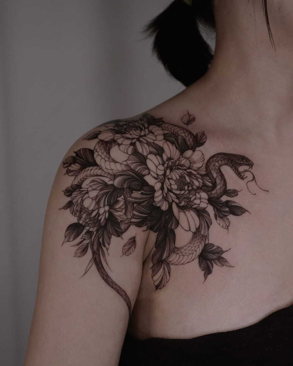 Top 50+ Stunning Tattoo Ideas For Bold Women 2024 images 6