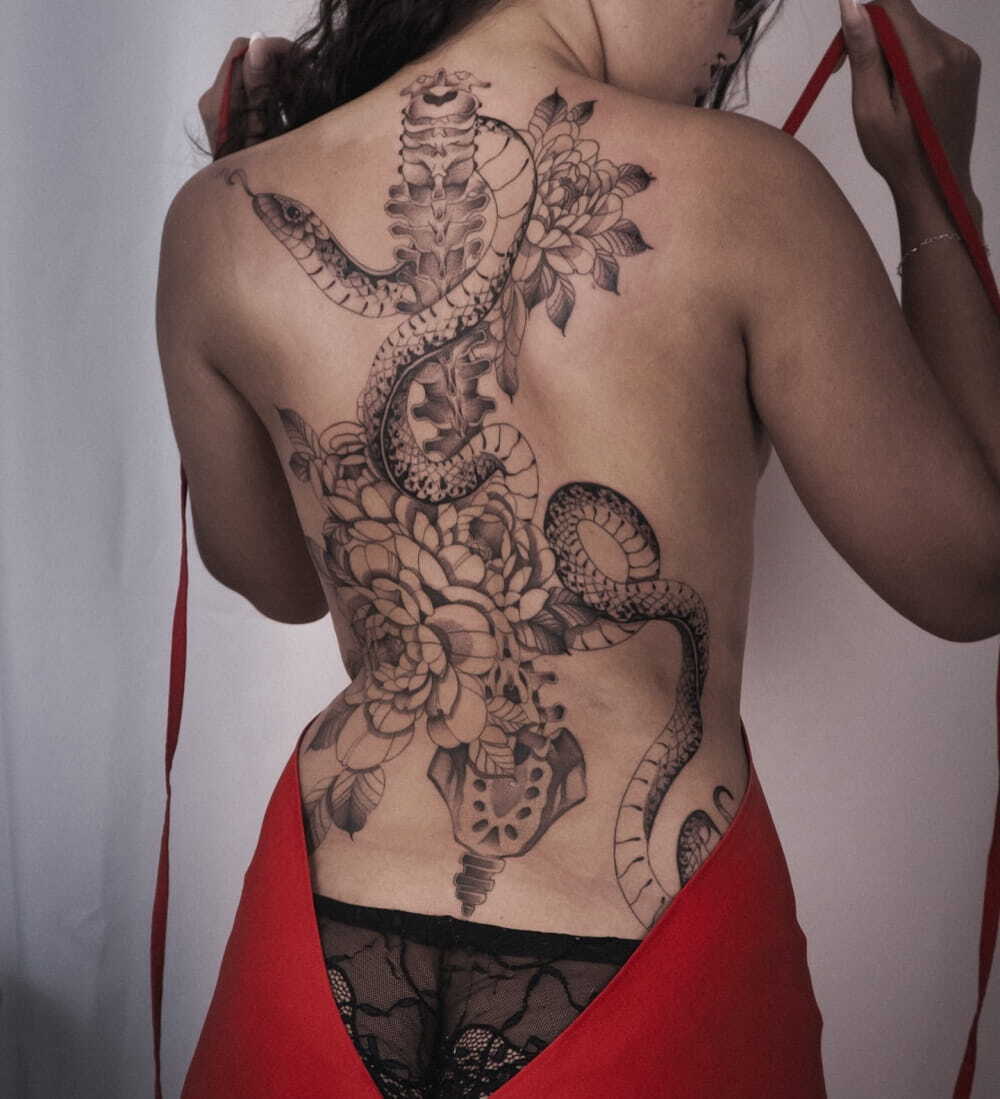 Top 50+ Stunning Tattoo Ideas For Bold Women 2024 images 31