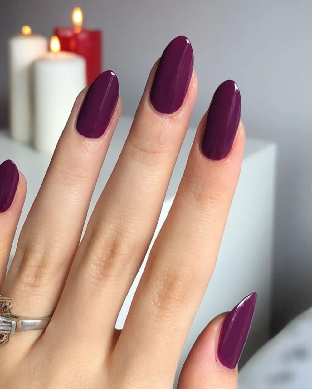 50+ Best Fall Nail Ideas To Embrace The Cozy Season images 27