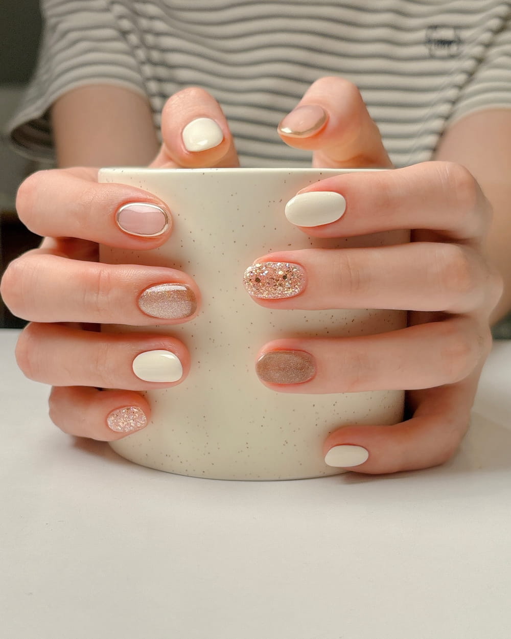 50+ Best Fall Nail Ideas To Embrace The Cozy Season images 37