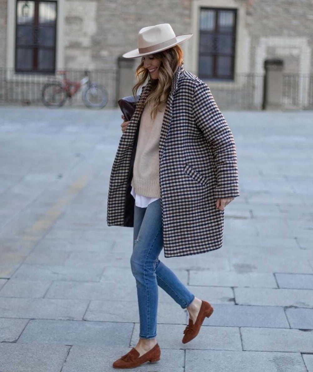 Stylish And Comfy Fallfor Women Over 30 images 62