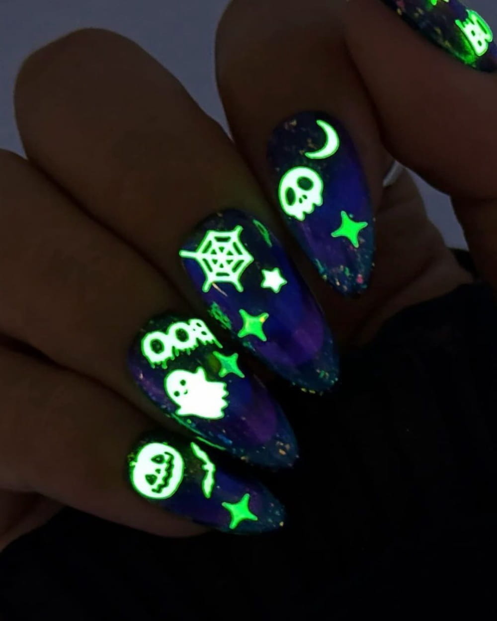 Spooky Halloween Nail Designs You Must Try 2024 images 7