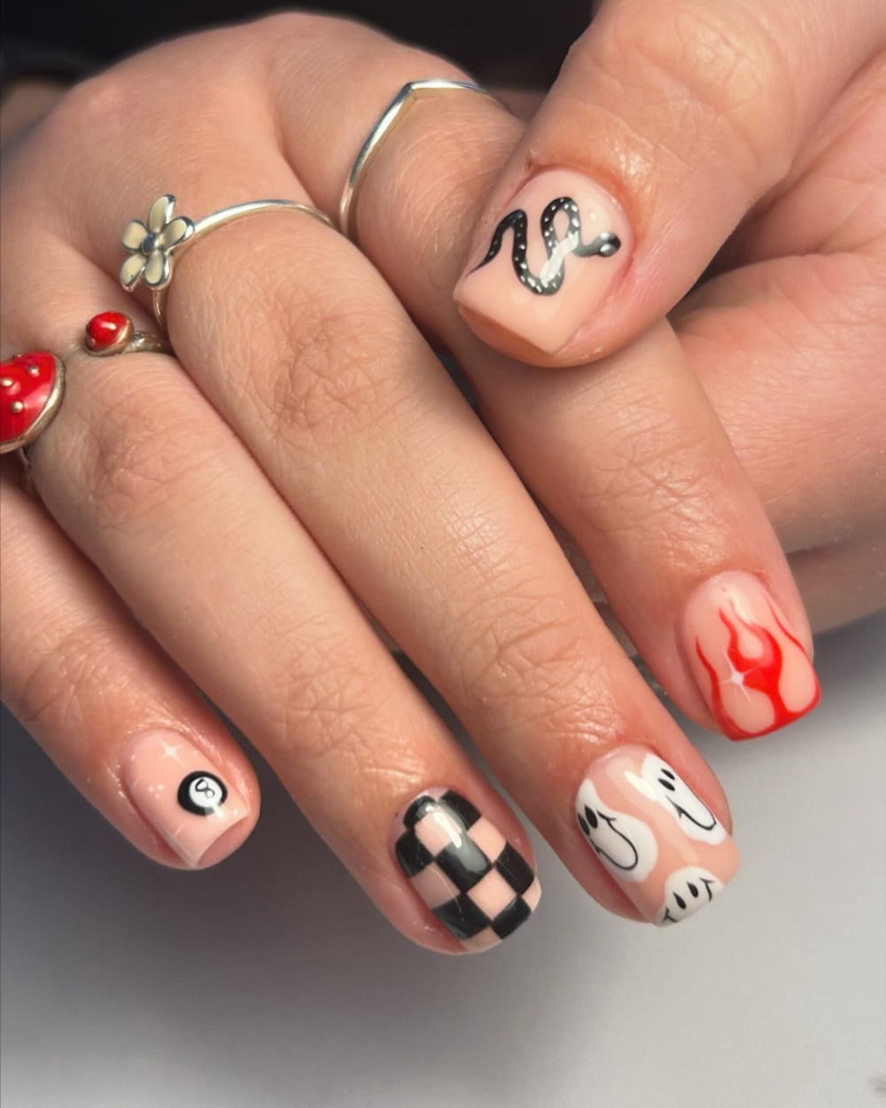 Cute Halloween Nail Ideas For Every Woman 2024 images 6