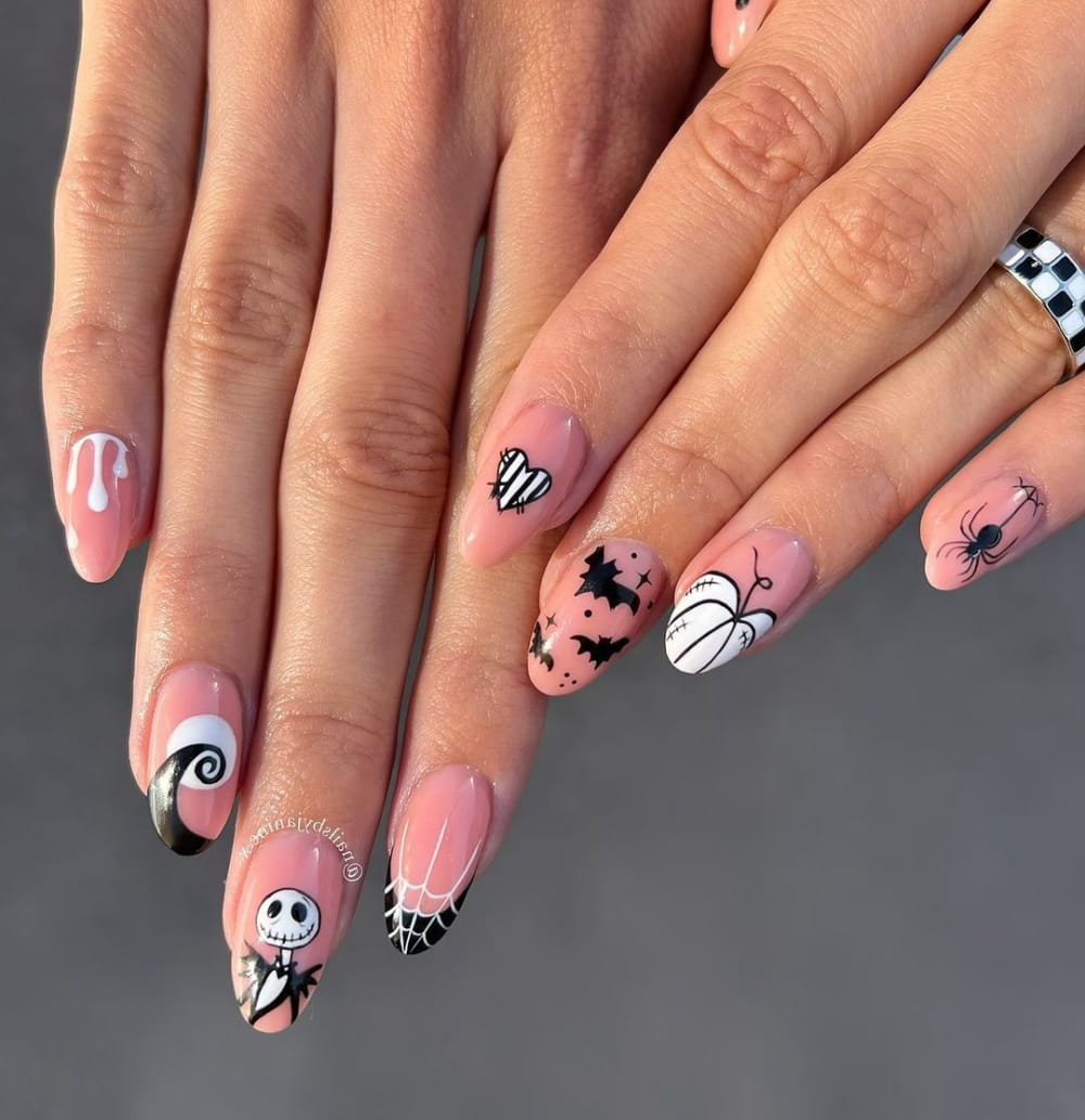 Cute Halloween Nail Ideas For Every Woman 2024 images 29