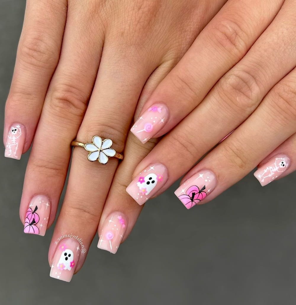 Cute Halloween Nail Ideas For Every Woman 2024 images 30