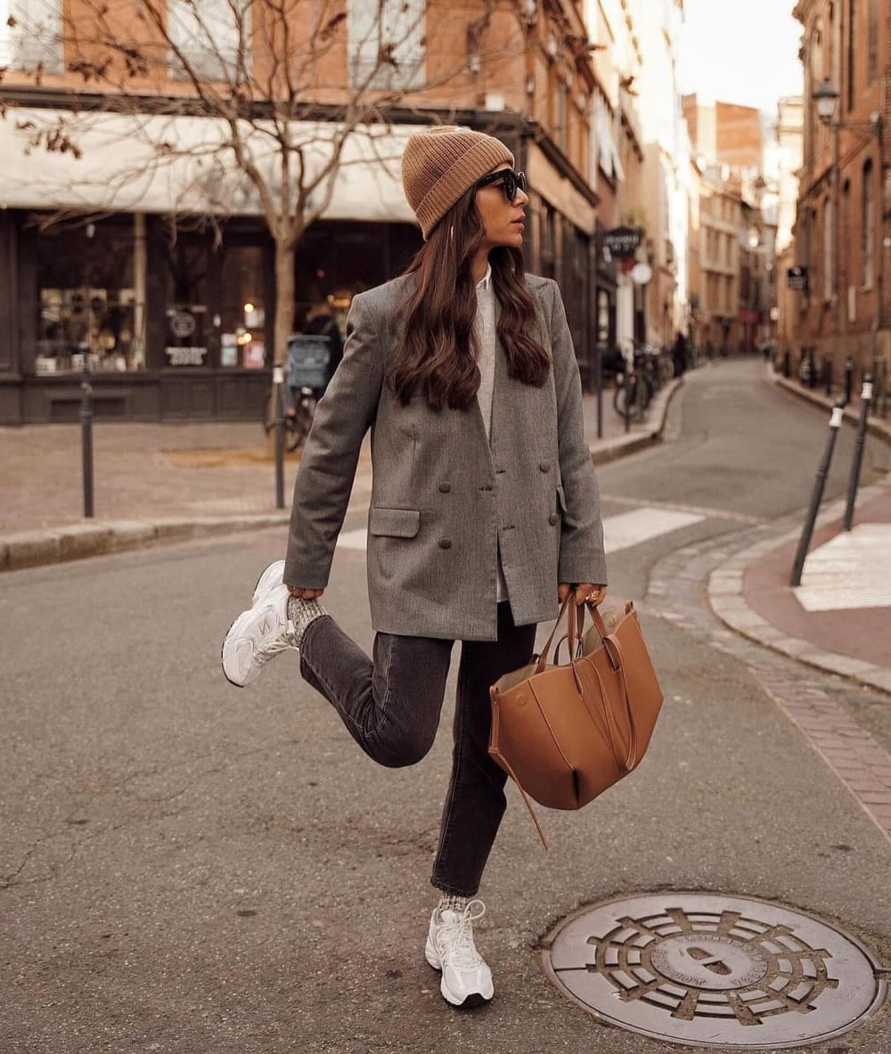 Cozy Fall Outfits To Keep You Stylish This Season images 10