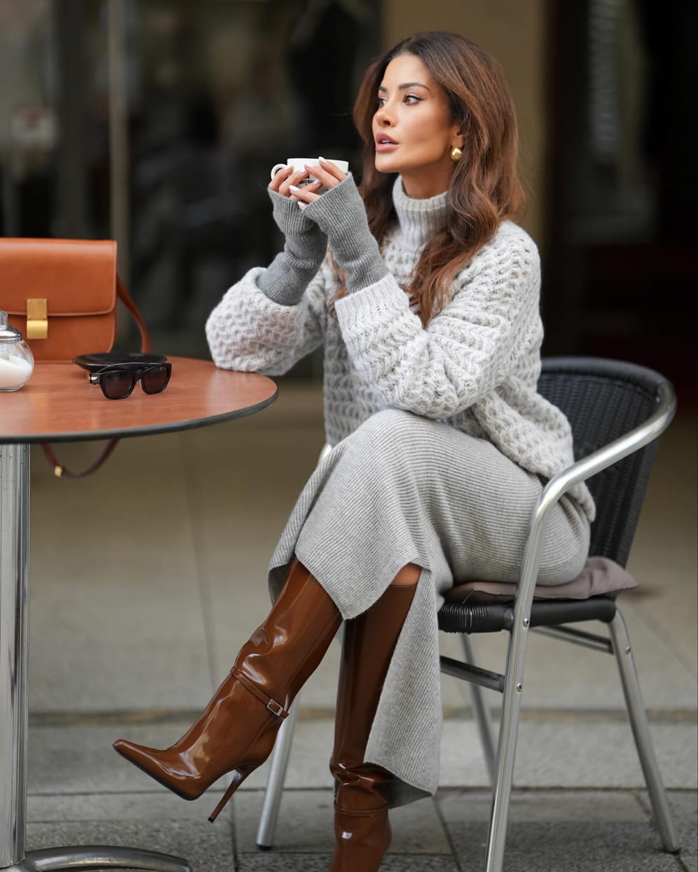 Cozy Fall Outfits To Keep You Stylish This Season images 35