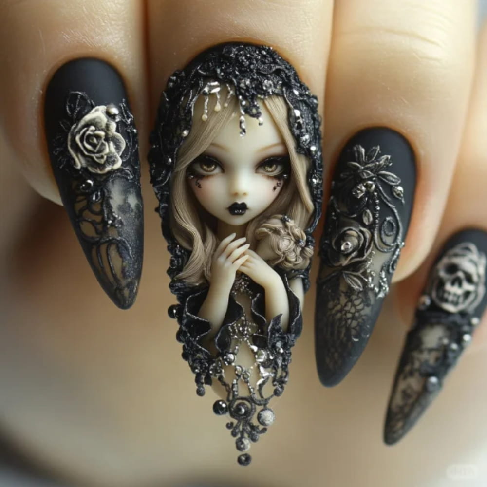 Spooky Halloween Nail Art Ideas To Try This Year images 4