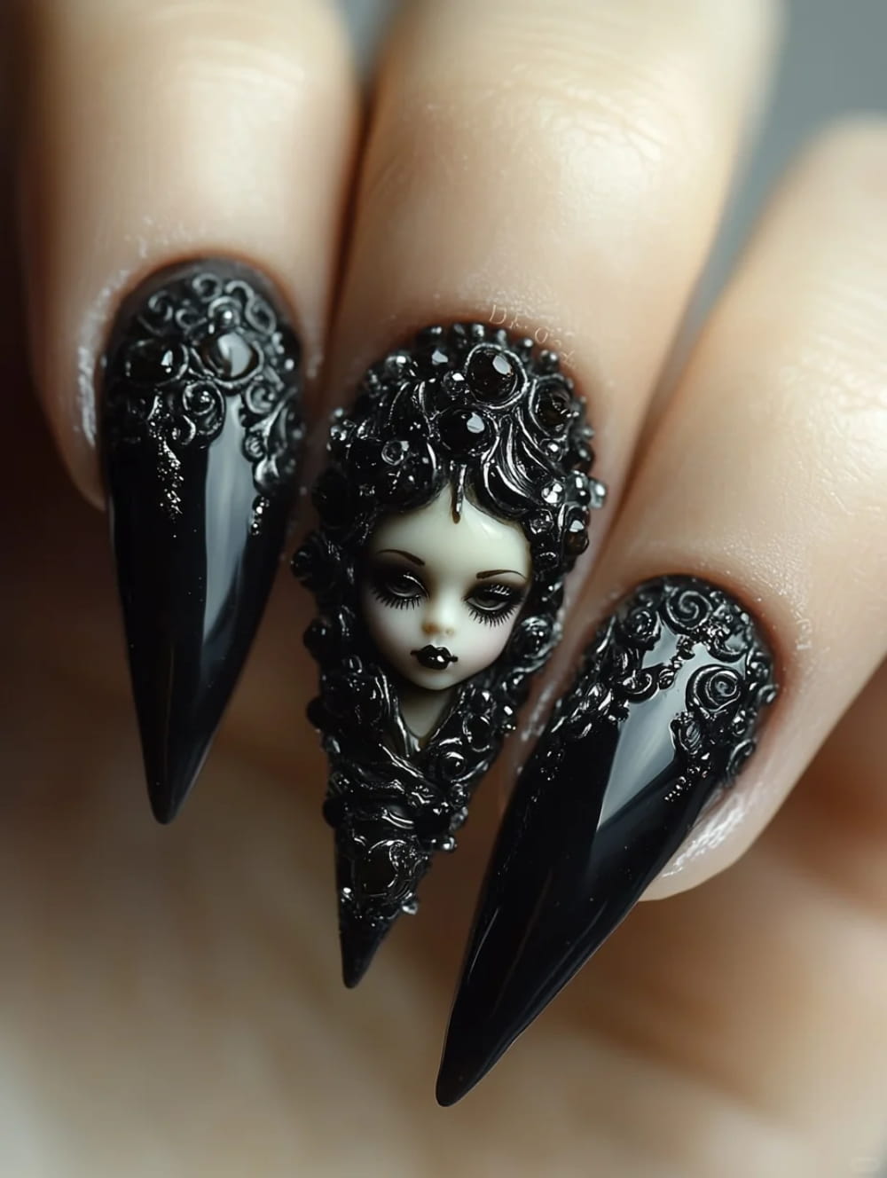 Spooky Halloween Nail Art Ideas To Try This Year images 11