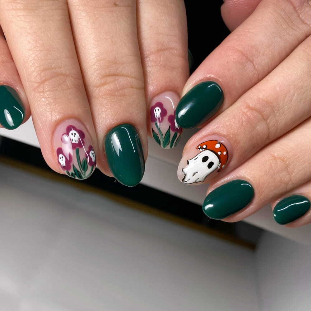 Spooky Halloween Nail Art Ideas To Try This Year images 18