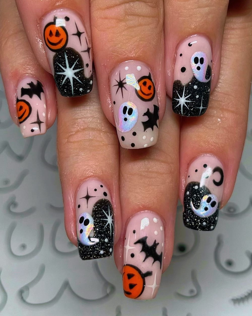 Spooky Halloween Nail Art Ideas To Try This Year images 20