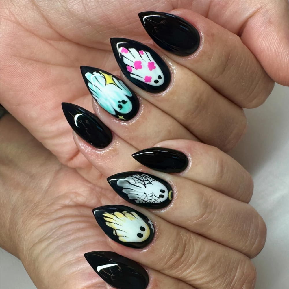 Spooky Halloween Nail Art Ideas To Try This Year images 23