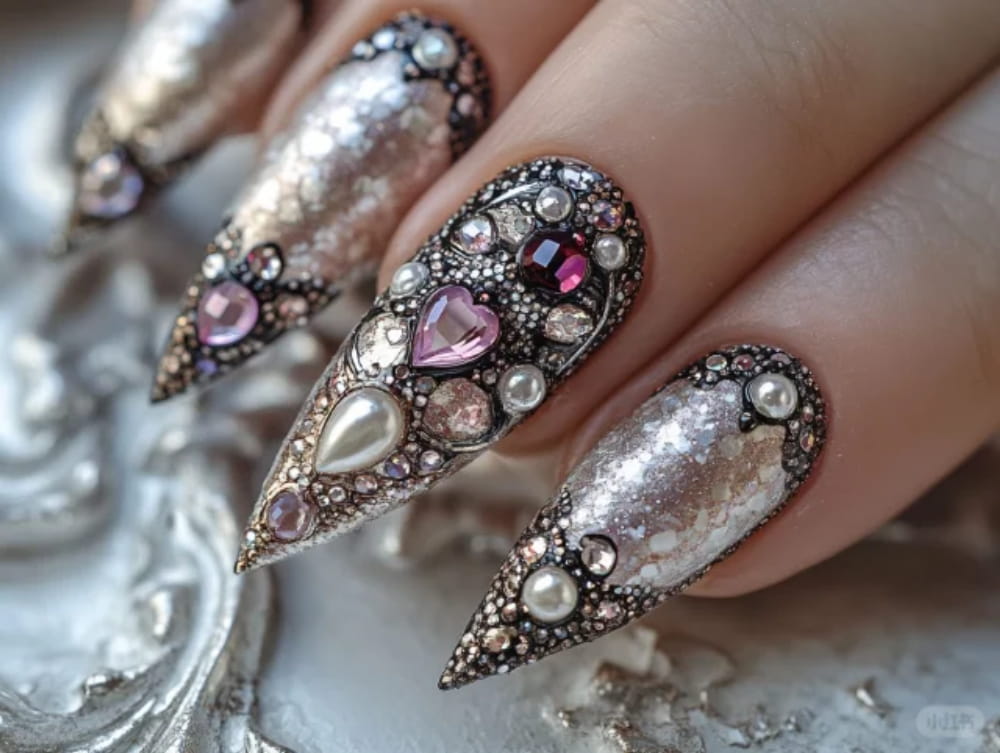 Stunning Nail Art Designs You Can Try Today images 6