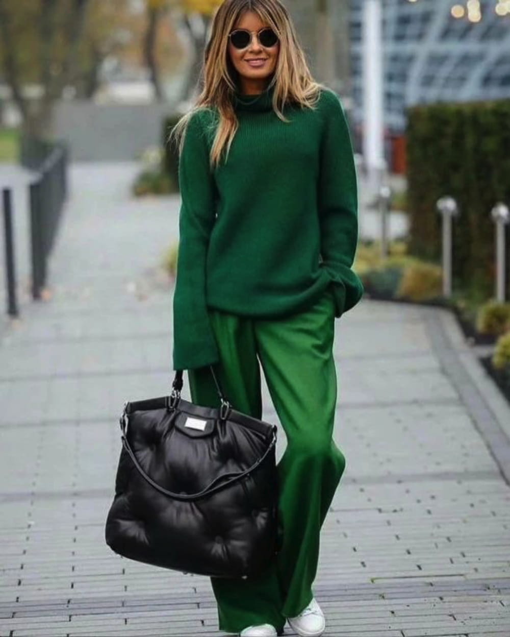 30+ Stylish & Chic Fall 2024 Outfits For Women images 15