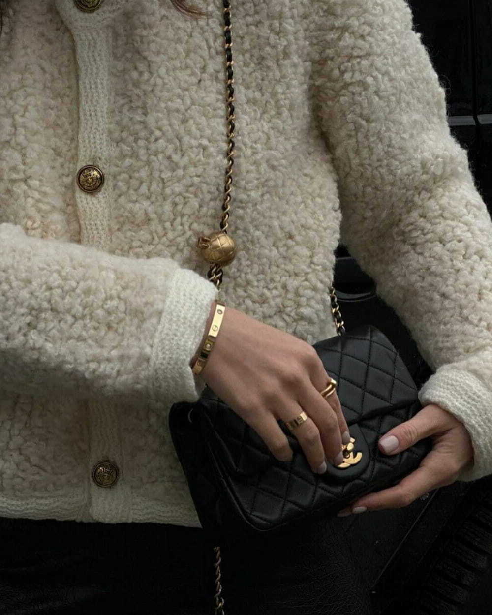 Stay Warm & Chic: 100+ Casual Winter Outfit Inspirations & Winter Fashion Trends images 13