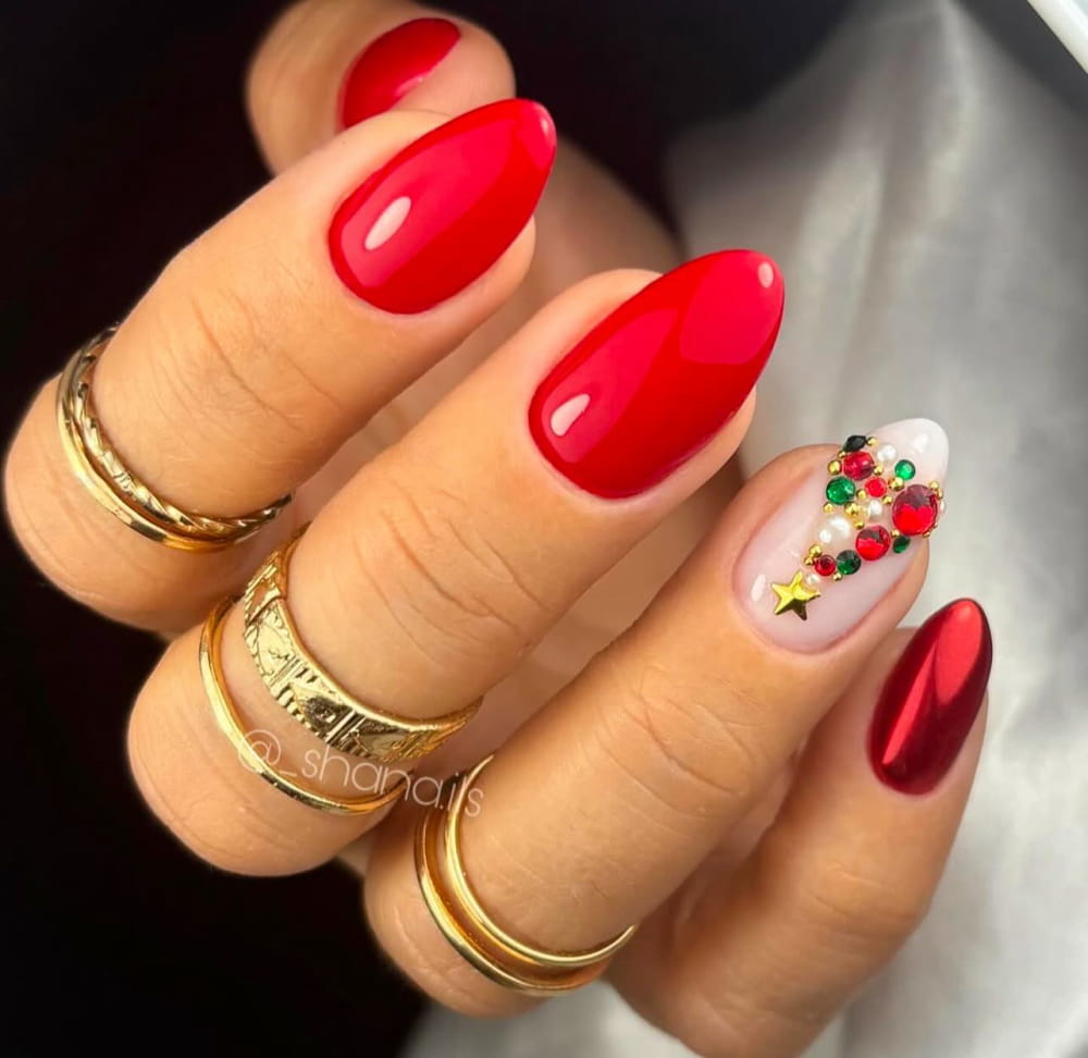 50+ Elegant And Simple Winter Nail Designs To Explore In 2024 | Trending Winter Nail Ideas images 21