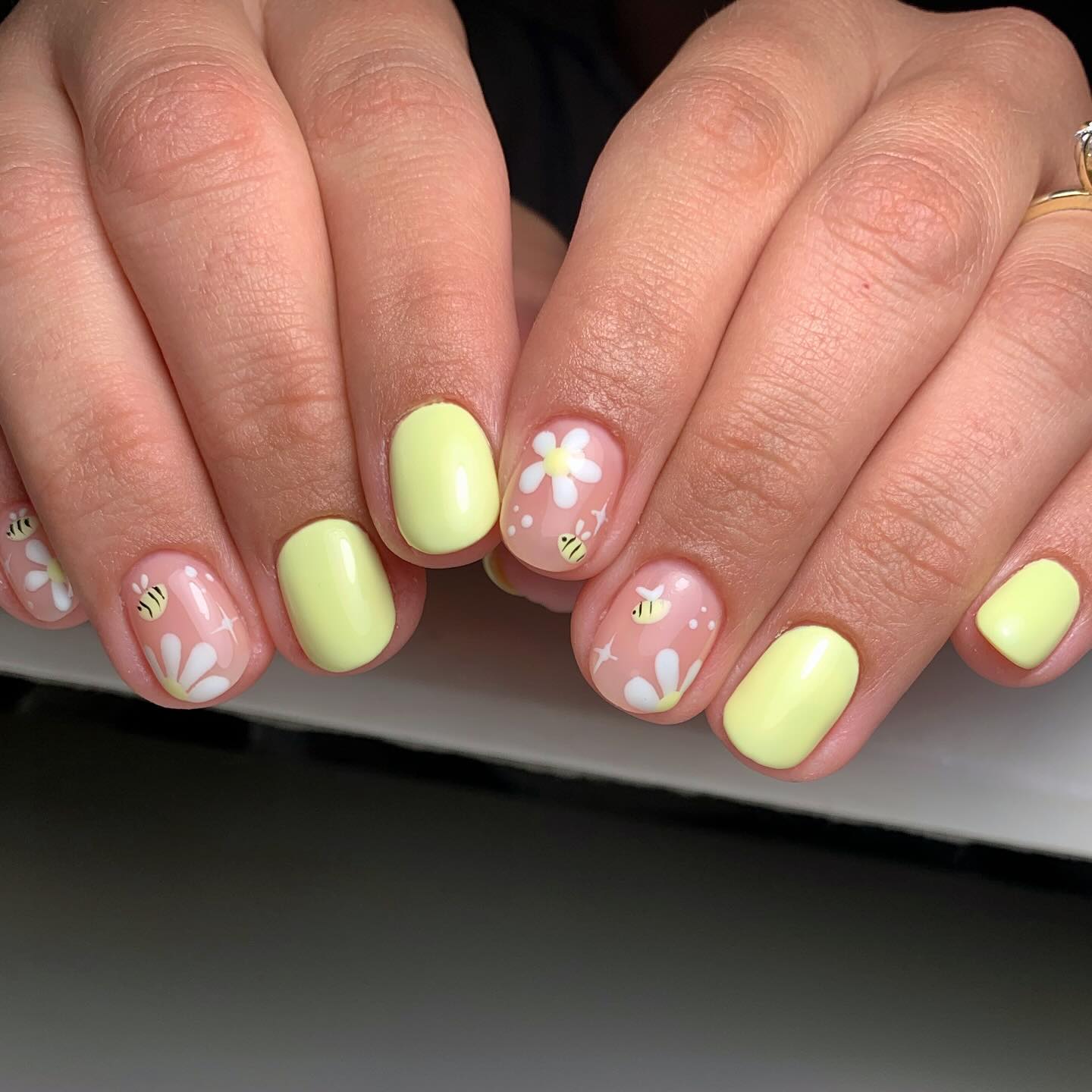 100 Of The Best Spring Inspired Nail Designs images 20