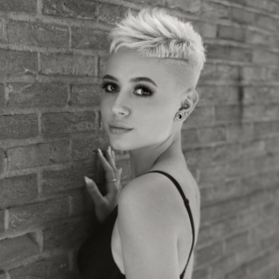 100+ Very Short Haircuts For 2024 - Really Cute Short Hair For Women images 5