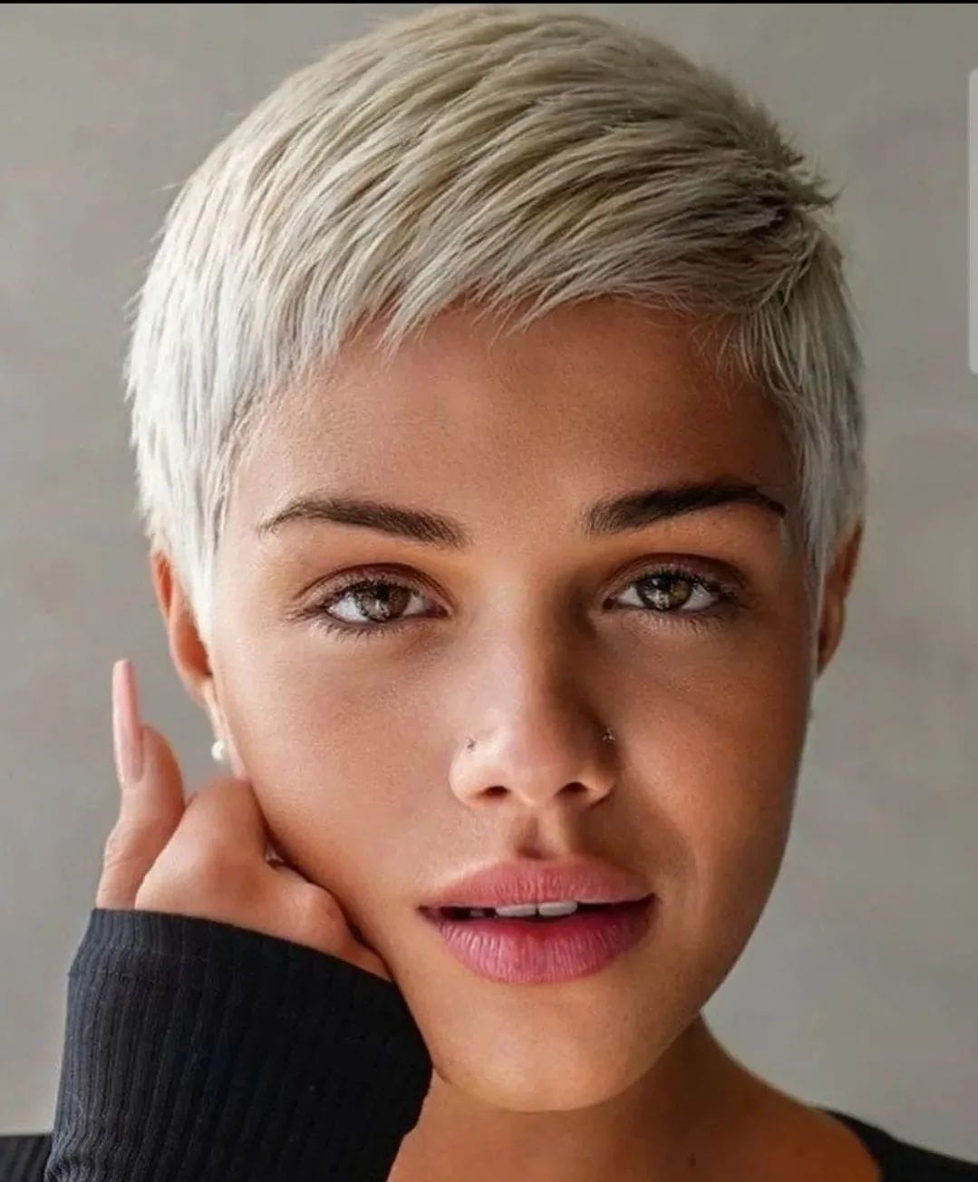 100+ Very Short Haircuts For 2024 - Really Cute Short Hair For Women images 14