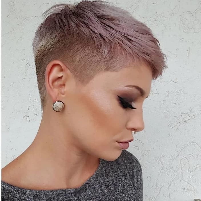100+ Very Short Haircuts For 2024 - Really Cute Short Hair For Women images 22