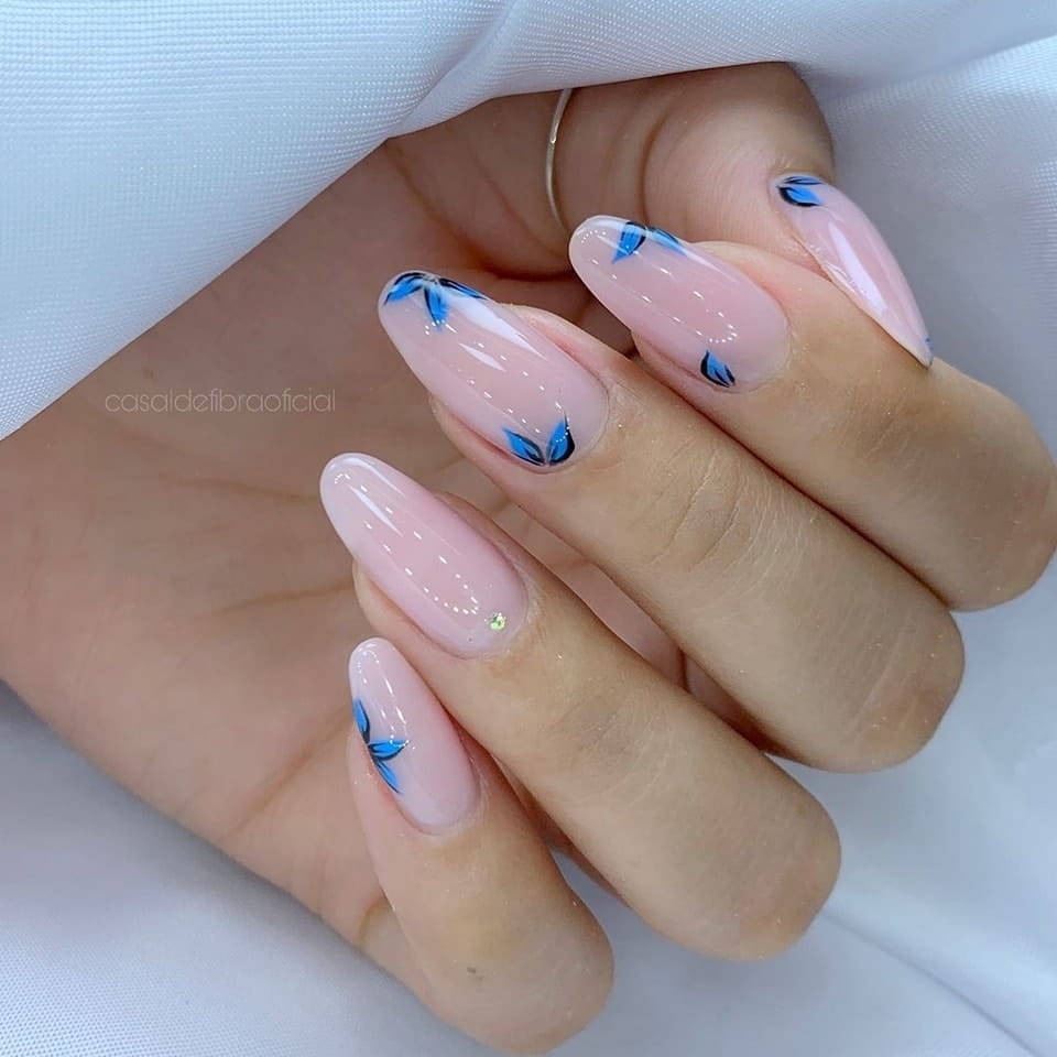 100+ Outstanding Summer Nail Designs To Brighten Your Day images 3