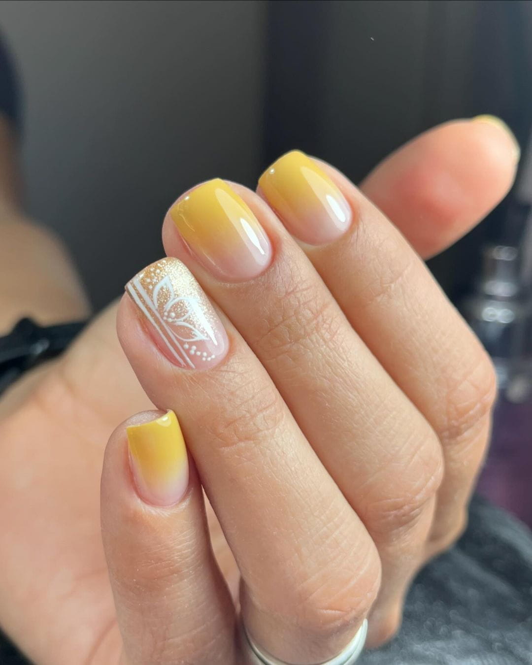 100+ Outstanding Summer Nail Designs To Brighten Your Day images 8