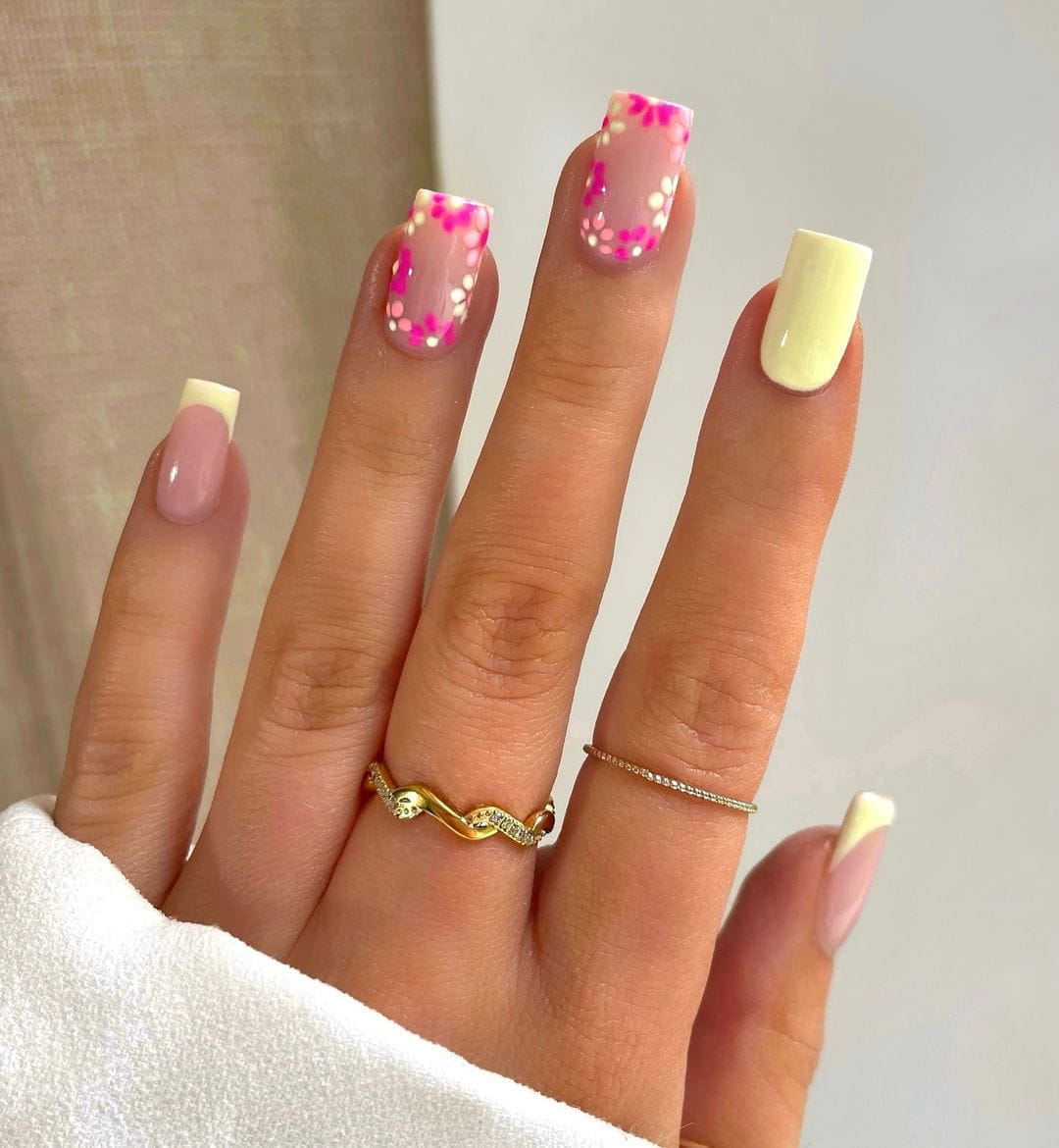 100+ Outstanding Summer Nail Designs To Brighten Your Day images 13