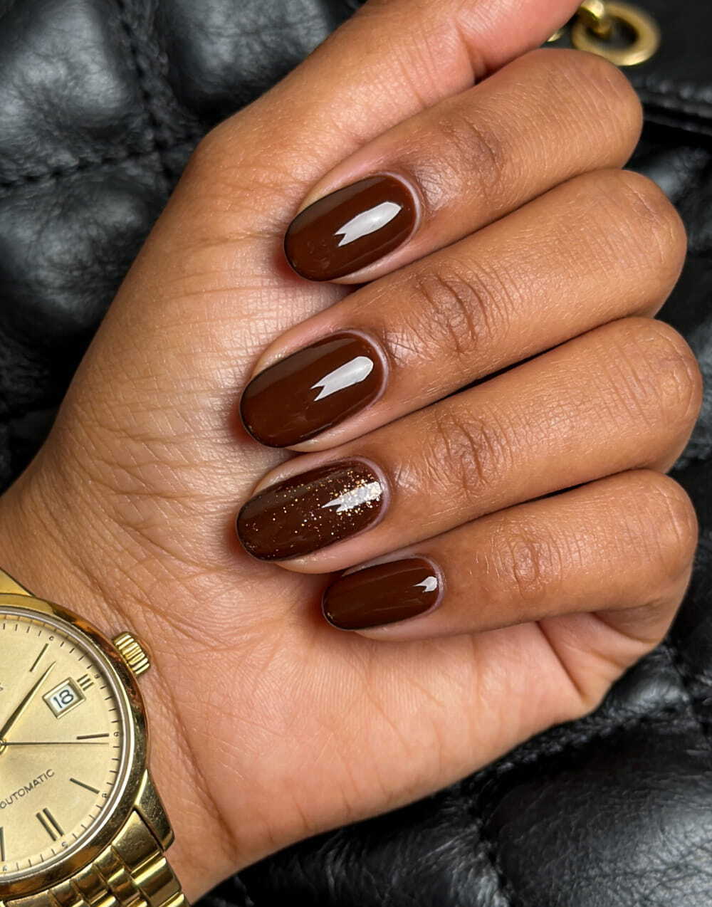 20+ Breathtaking Short Nail Designs Winter 2025: The Chicest Manicure Ideas To Elevate Your Season images 10