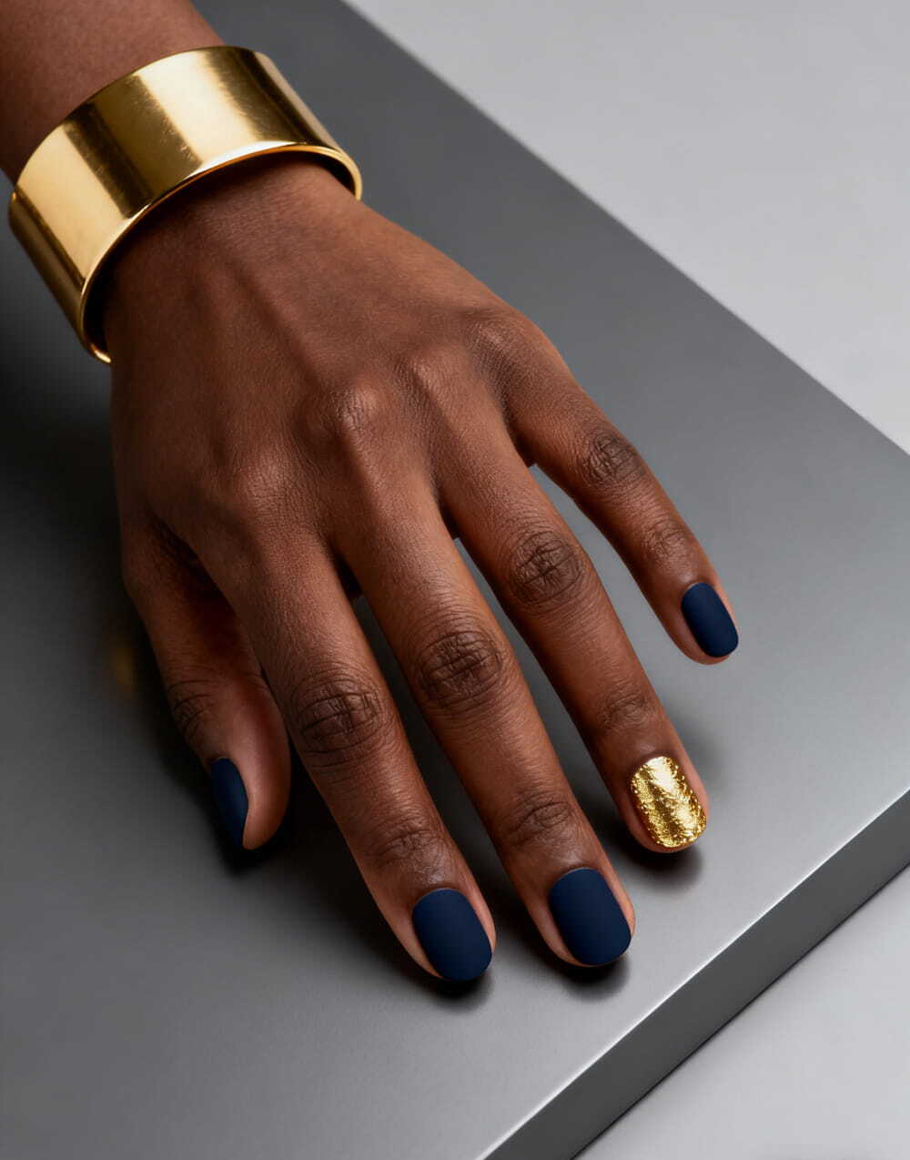 20+ Breathtaking Short Nail Designs Winter 2025: The Chicest Manicure Ideas To Elevate Your Season images 16