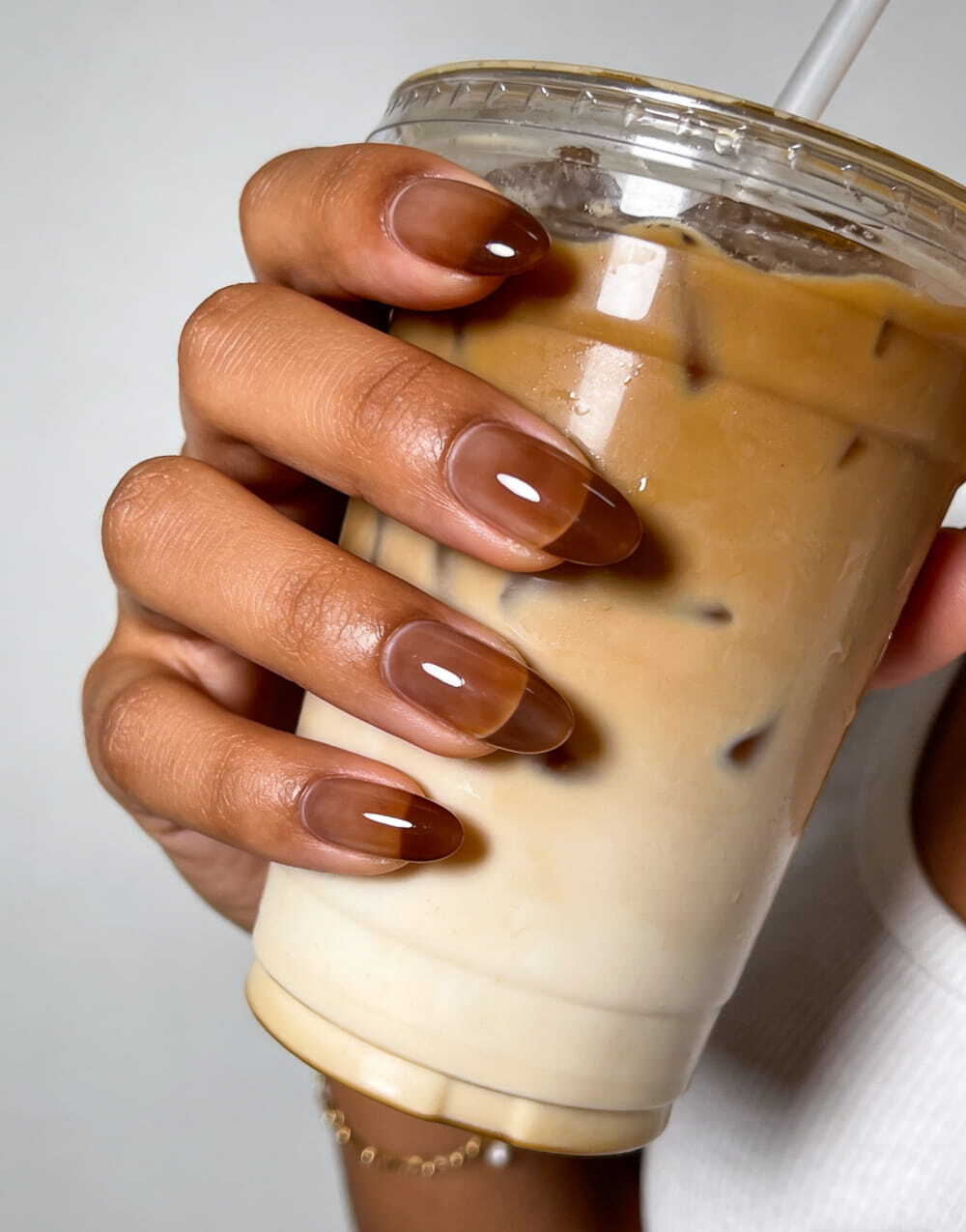 45+ Perfect Clean Girl Nail Designs 2026: Minimalist Manicures That Look Expensive images 33