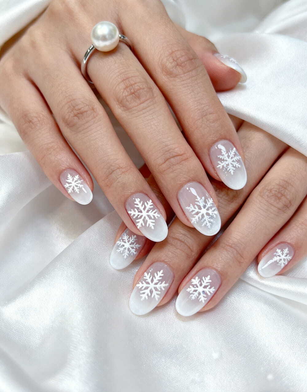 45+ Breathtaking Winter Nail Ideas 2026: Chic Manicures You Need To Copy Immediately images 20
