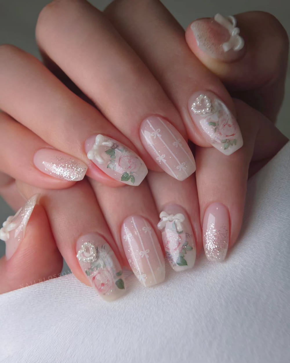 Trending: 44 Almond Nail Art Designs for 2026 – inspiration image 5
