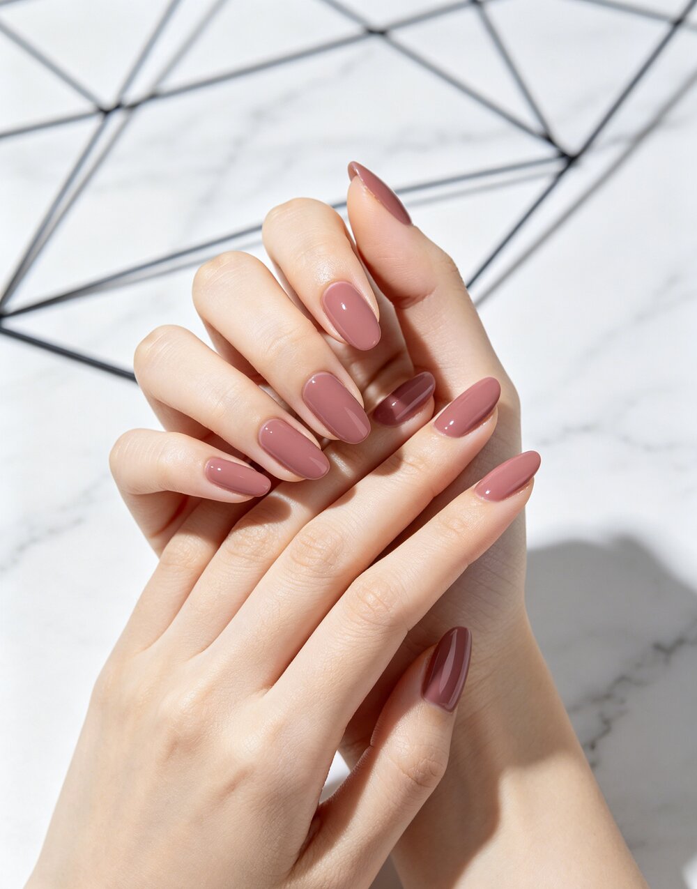 44 Gorgeous Almond Nail Art Designs to Try Now – inspiration image 16