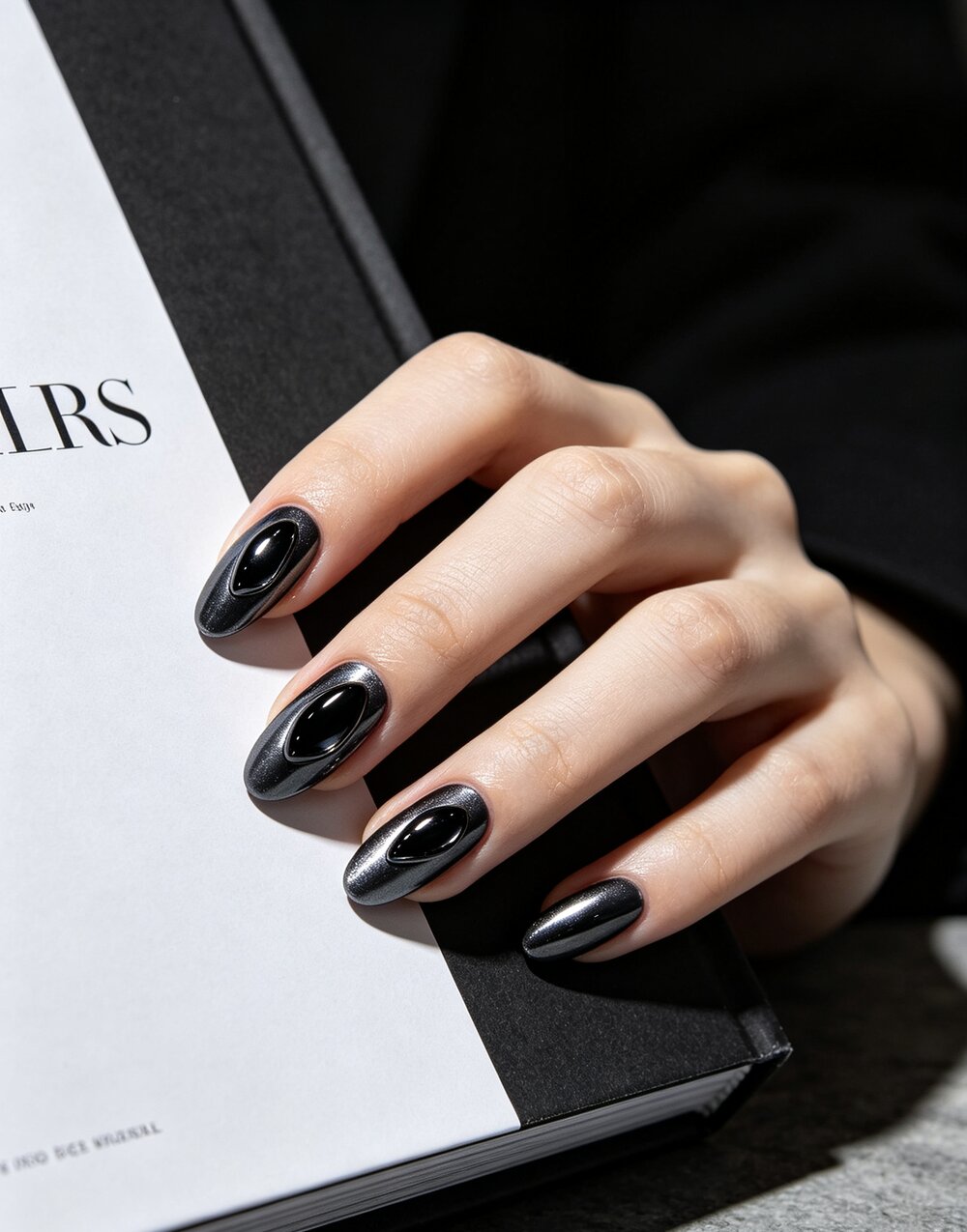 50 Pinterest-Worthy Chrome Nail Designs for 2026 – inspiration image 16